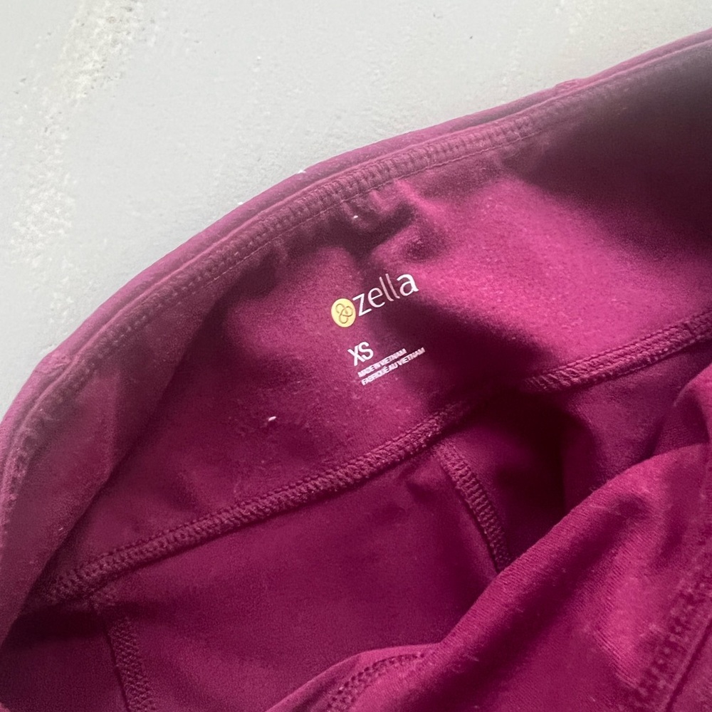 Zella constellation leggings - Picture 9 of 9